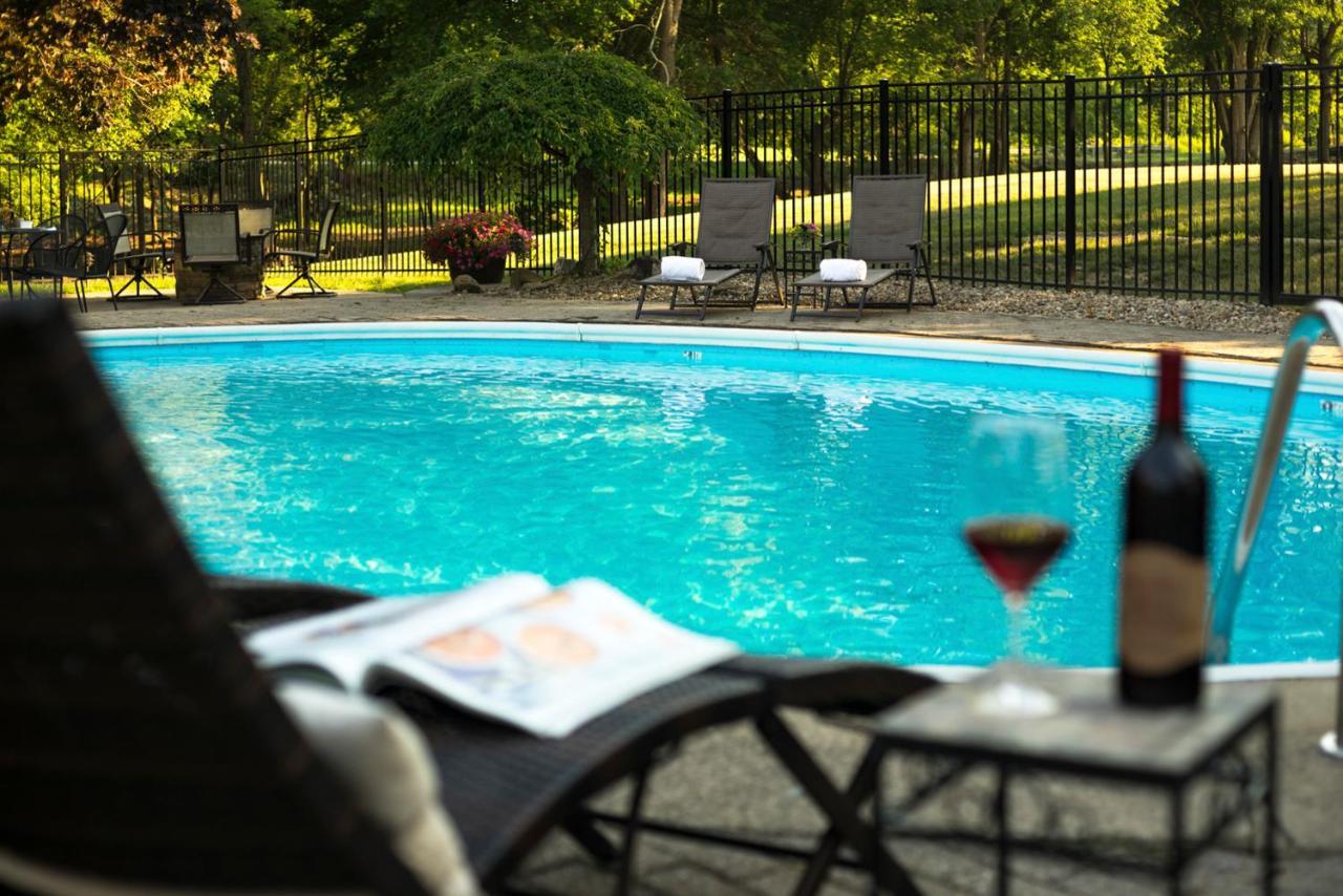 The Jacqueline House Bed & Breakfast
